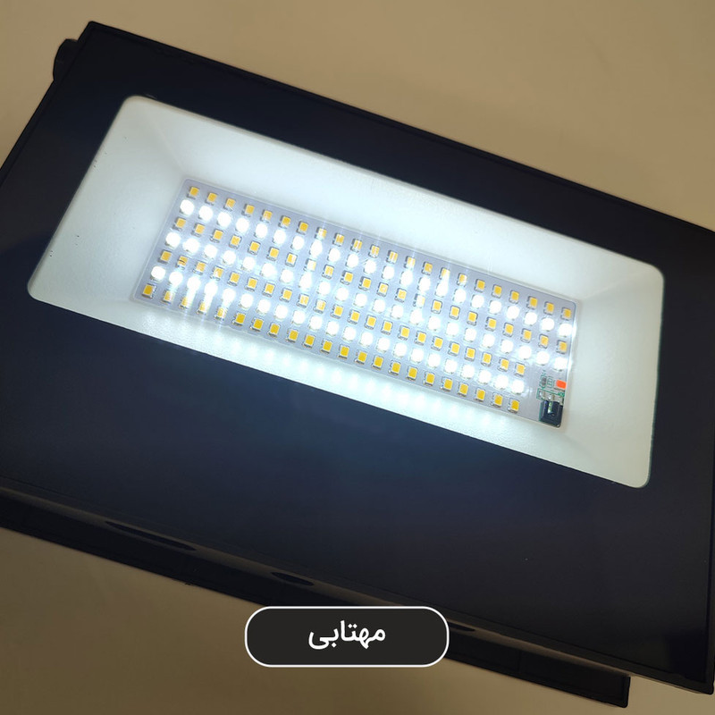 پروژکتور خورشیدی 20 وات مدل IP65 طرح شارژی بدون سیم کد S-0082
