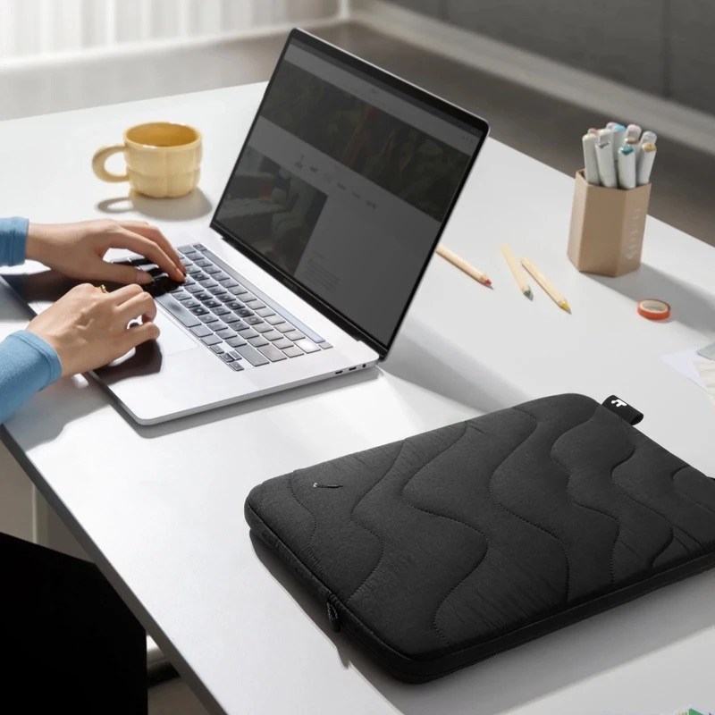 کاور لپ تاپ تام تاک مدل Terra-A27 MacBook مناسب برای لپ تاپ 15 اینچی