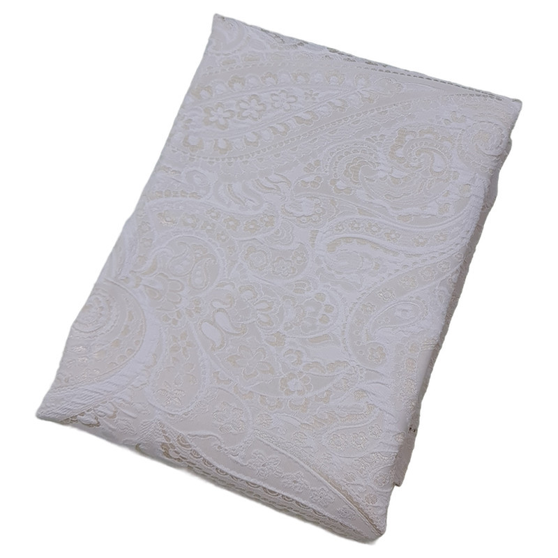 رومیزی رزین تاژ مدل بته جقه سایز 320x150 سانتی‌متر