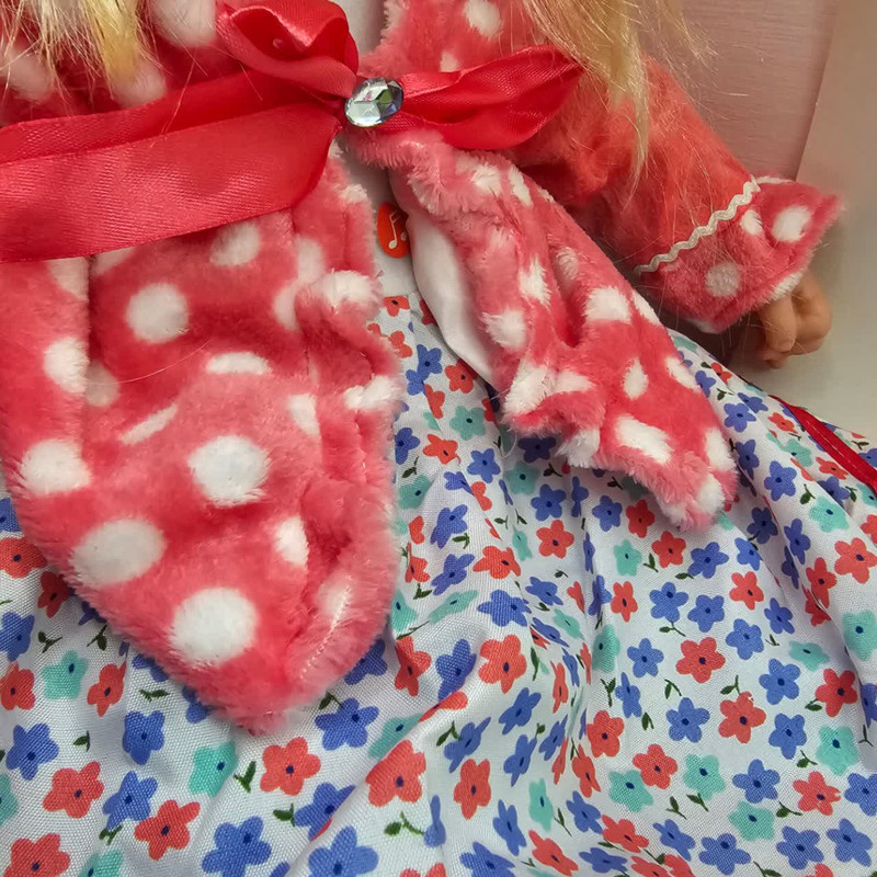 عروسک ناب سل مدل موزیکال دامن چین دار ارتفاع 60 سانتی متر کد BEAUTIFUL DOLL008
