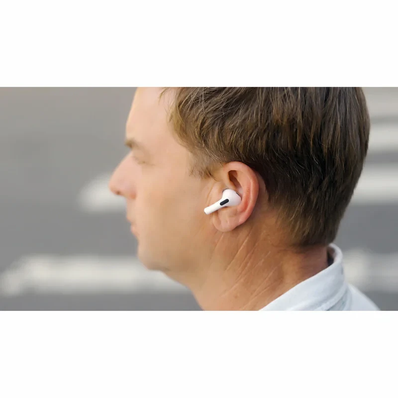 هدفون بلوتوثی اپل مدل AirPods Pro 2nd Generation با نویز کنسلینگ فعال (ANC)، نویز کنسلینگ میکروفون (ENC)، درگاه شارژ USB Type-C، با قابلیت شارژ بی‌سیم، دارای میکروفون دوگانه از نوع Beamforming، مقاومت در برابر رطوبت و عرق