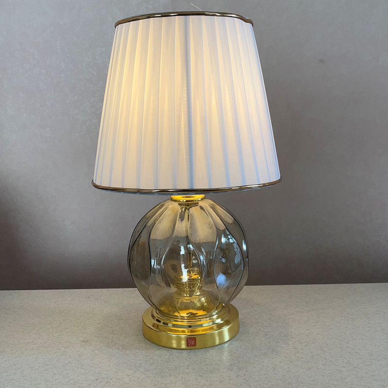 آباژور رومیزی نورهام مدل NHM -WORLD GLASS -28