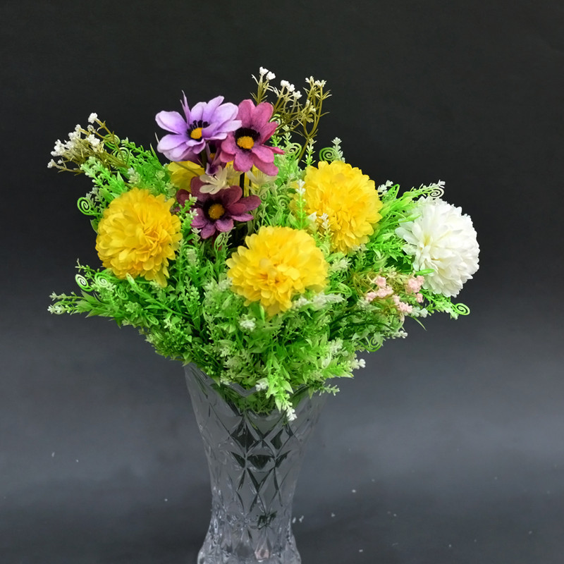 گل مصنوعی بوته برگ طرح فر با ابعاد 25×25×35 سانتی‌متر و وزن 50 گرم