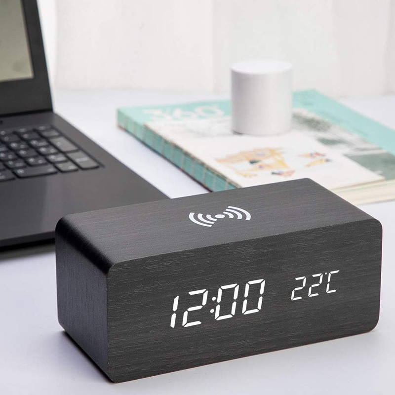 ساعت رومیزی دیجیتال مدل ‎LucaSng-W2SLBN-1