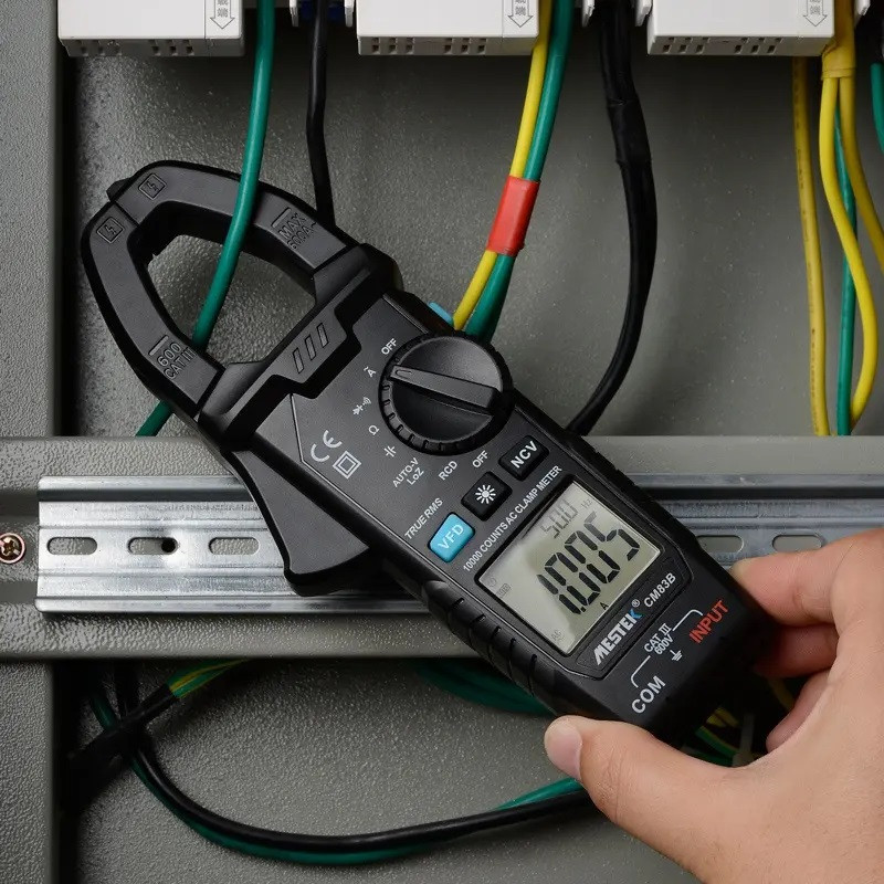 مولتی متر کلمپی دیجیتال مستک مدل CM83B