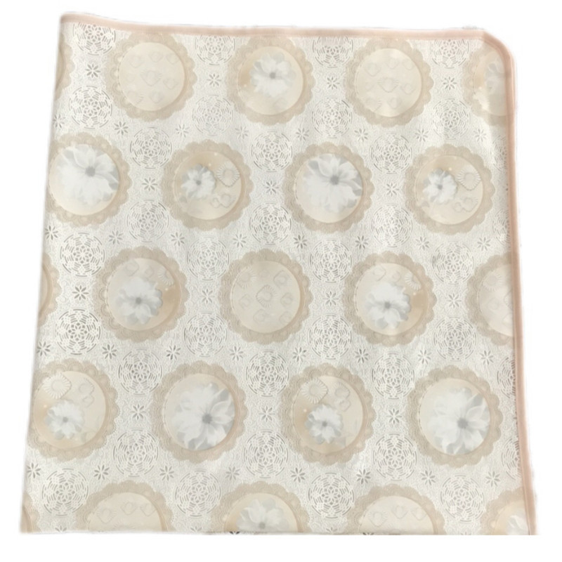 سفره 18 نفره مدل رویال طرح گیپور سایز 400×140 سانتی متر