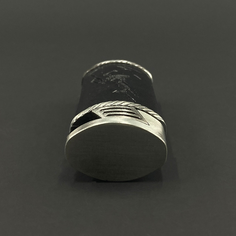 فندک مدل سنگی چرمی طرح تفنگ کد DKD-1516