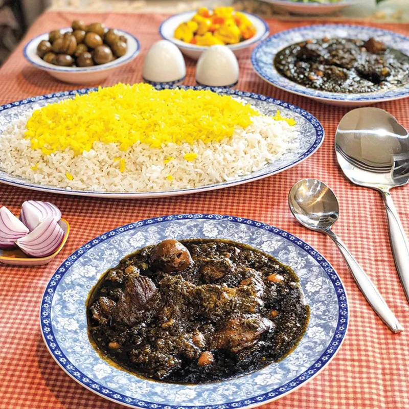 سرویس غذاخوری 28 پارچه چینی زرین ایران مدل ایتالیا اف اصفهان درجه 3