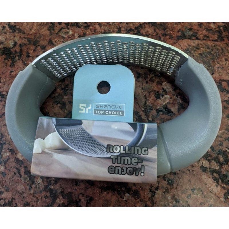 سیر له‌ کن شنگیا مدل GarlicPress کد 248540