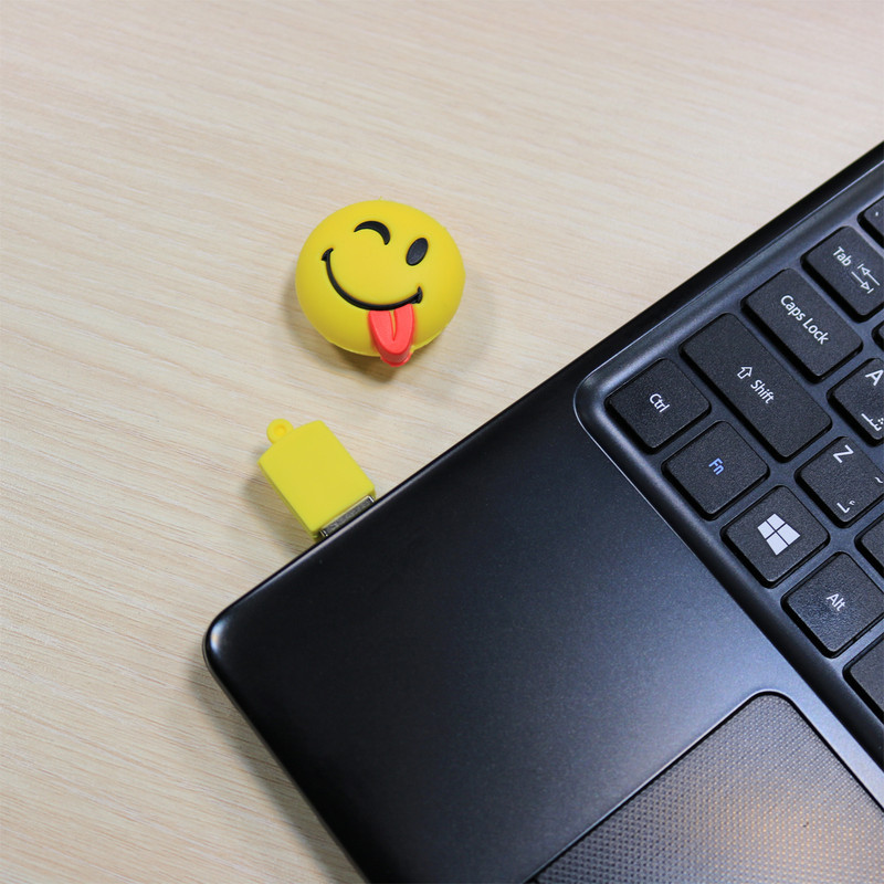 فلش مموری طرح ایموجی چشمک مدل Ul-Emoji01 ظرفیت 128 گیگابایت