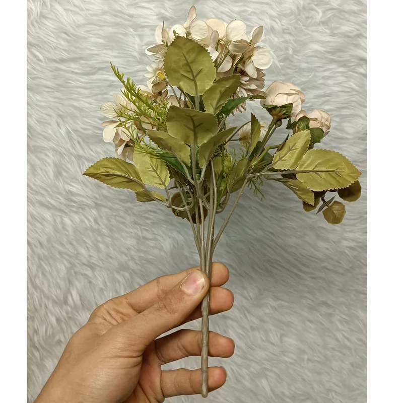 گل مصنوعی مدل بوته رز ارتانزیا مخلوط مینیاتوری
