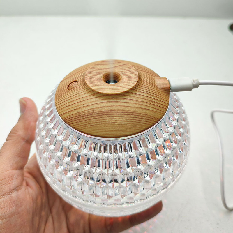 چراغ رومیزی مدل کریستالی طرح بخور سرد USB
