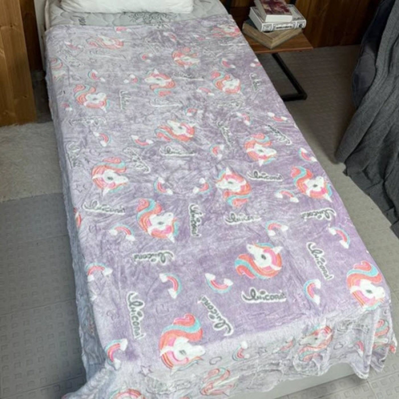 پتو مسافرتی 1 نفره ویراگیتا مدل تک شاخ per سایز 150x200 سانتی‌متر
