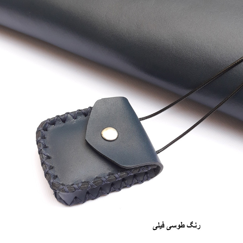 گردنبند مدل کیف چرم باکوت