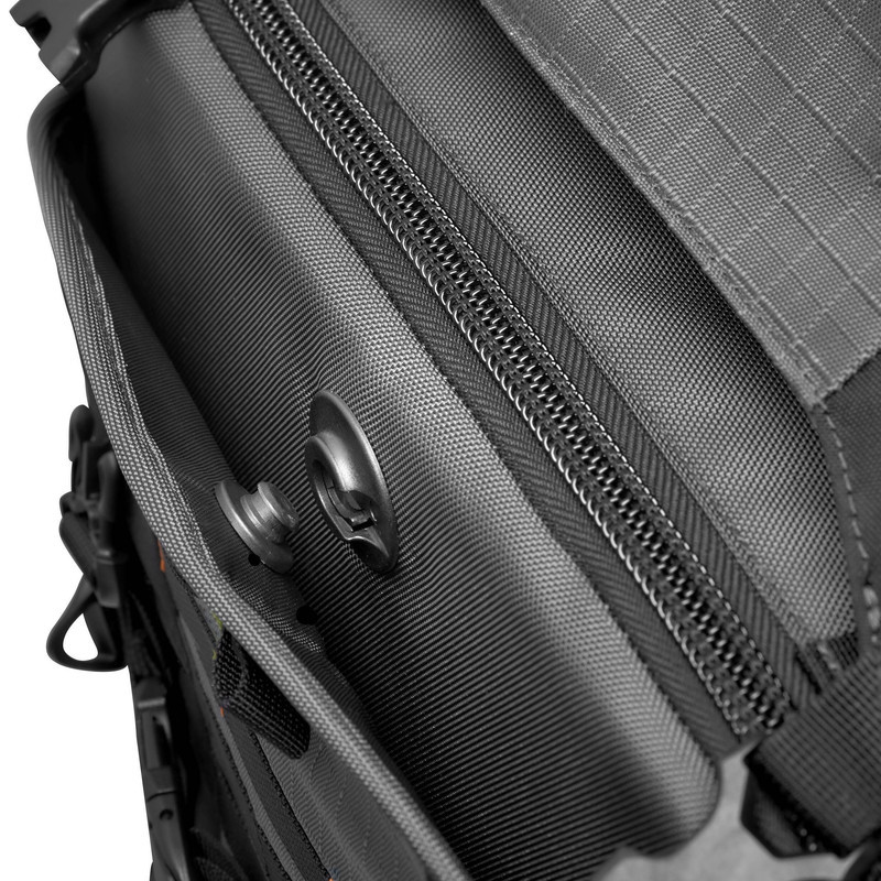 کوله پشتی دوربین لوپرو مدل Pro Trekker BP 550 AW II
