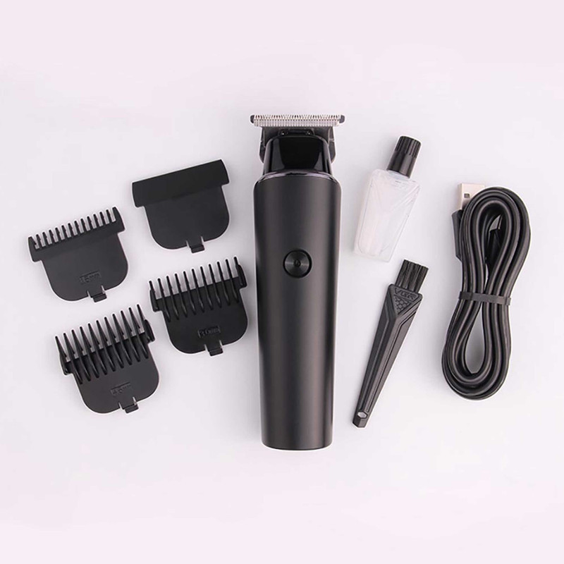ماشین اصلاح موی سر و صورت وی جی آر مدل 937 با طراحی ارگونومیک، نمایشگر دیجیتال، باتری 2000 میلی‌آمپر ساعت، شارژ USB و سه شانه قابل تنظیم برای اصلاح دقیق و چند حالته
