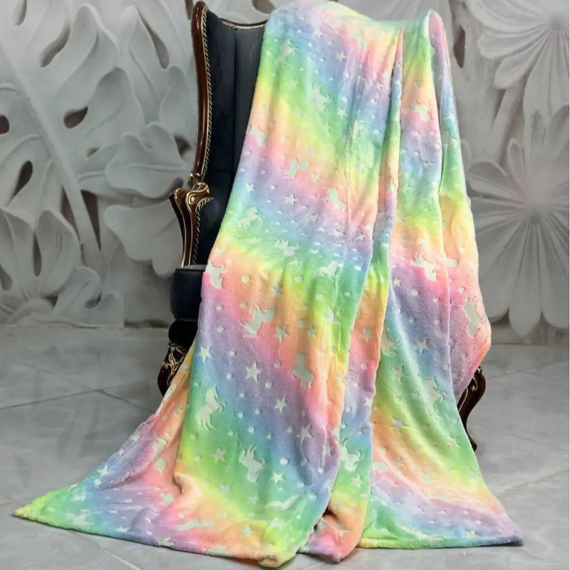 پتوی مسافرتی مدل شب نما طرح تک شاخ یونیکورن سایز 210x145 سانتی متر