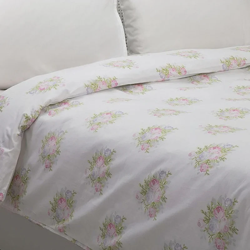 روکش لحاف یک نفره انگلیش هوم مدل Pale Roses سایز 220x160 سانتی‌متر