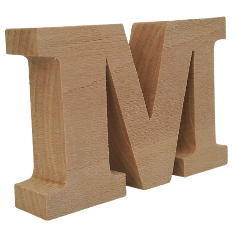 دکوری مدل حرف M چوبی