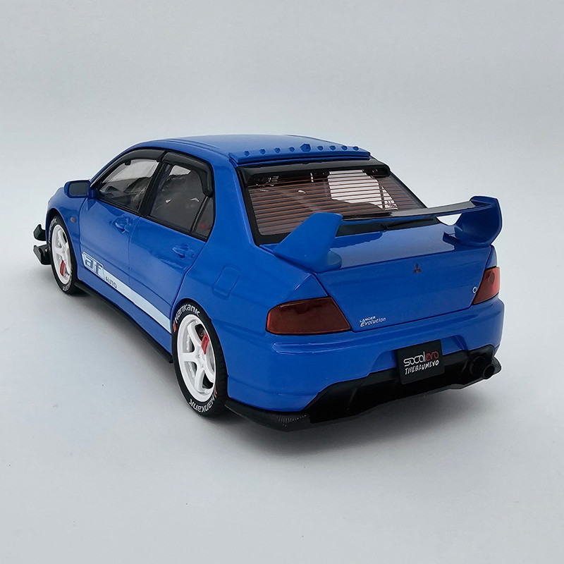 ماشین بازی مدل Mitsubishi lancer
