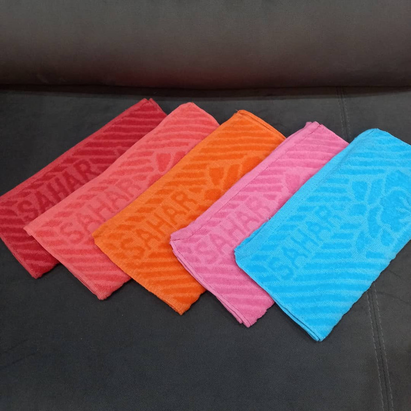 حوله دستی سحر مدل 232 سایز 60x30 سانتی متر