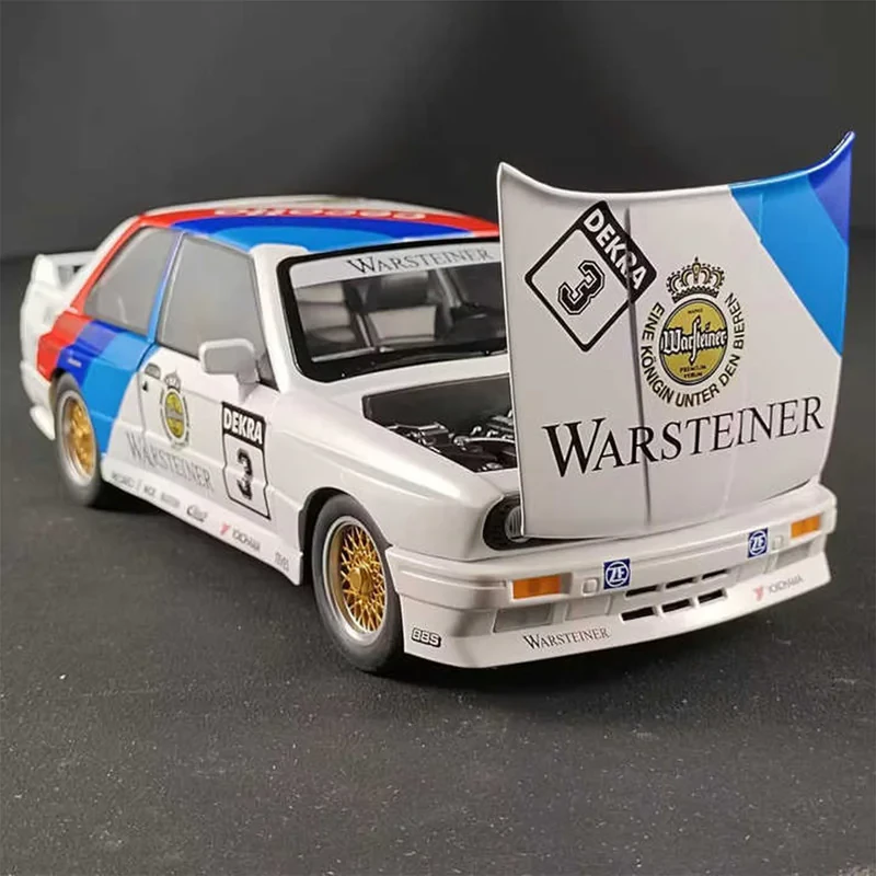 ماکت ماشین مدل BMW M3 E30 124