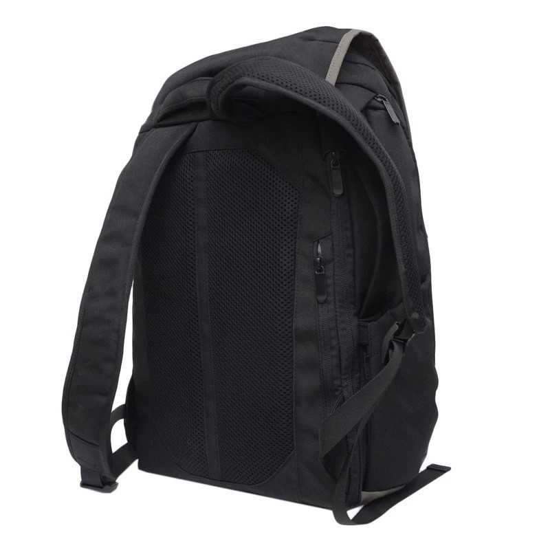 کوله پشتی لپ تاپ نیلپر توریستر مدل پترو مناسب برای لپ تاپ تا 15.6 اینچی