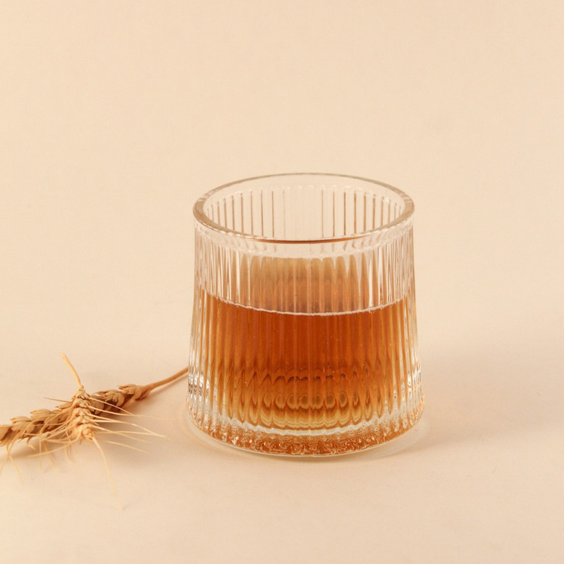لیوان مدل شیاردار چرخشی