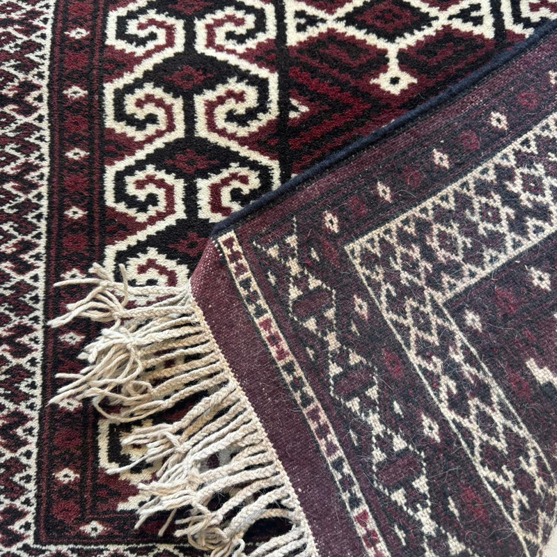 قالیچه دستبافت یک متری مدل ترکمن کد ۲۴۳۴