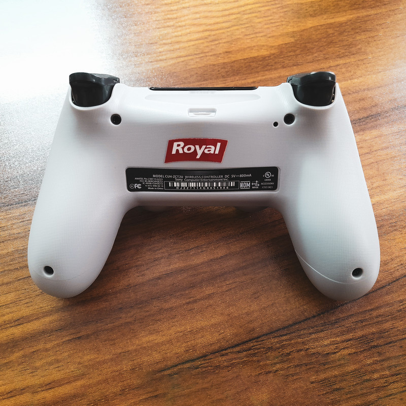 دسته بازی پلی استیشن 4 رویال مدل DUALSHOCK4