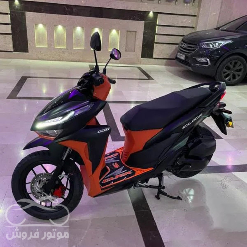 کف پایی موتور سیکلت وارون مدل B-8-CLK مناسب برای کلیک