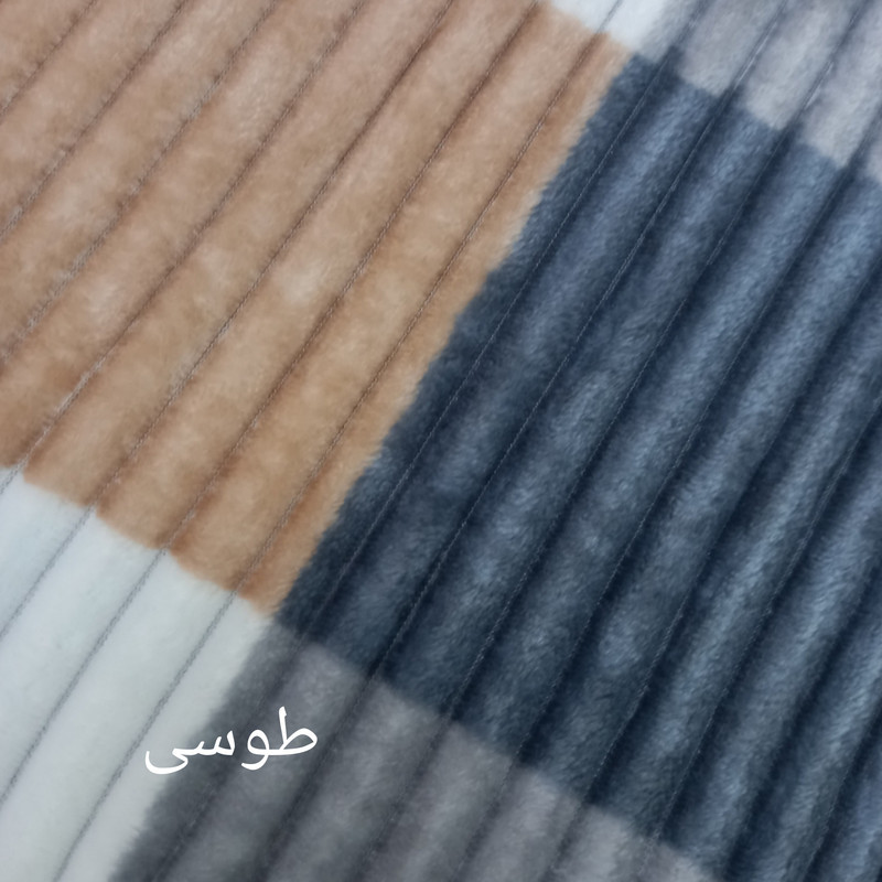 پتو مسافرتی مدل پلیسه کد 00k سایز 200×150 سانتی متر