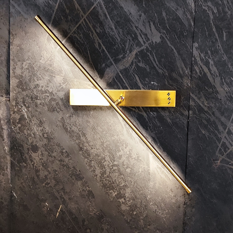 چراغ دیواری مدل 360 درجه نور سه حالته کد We60