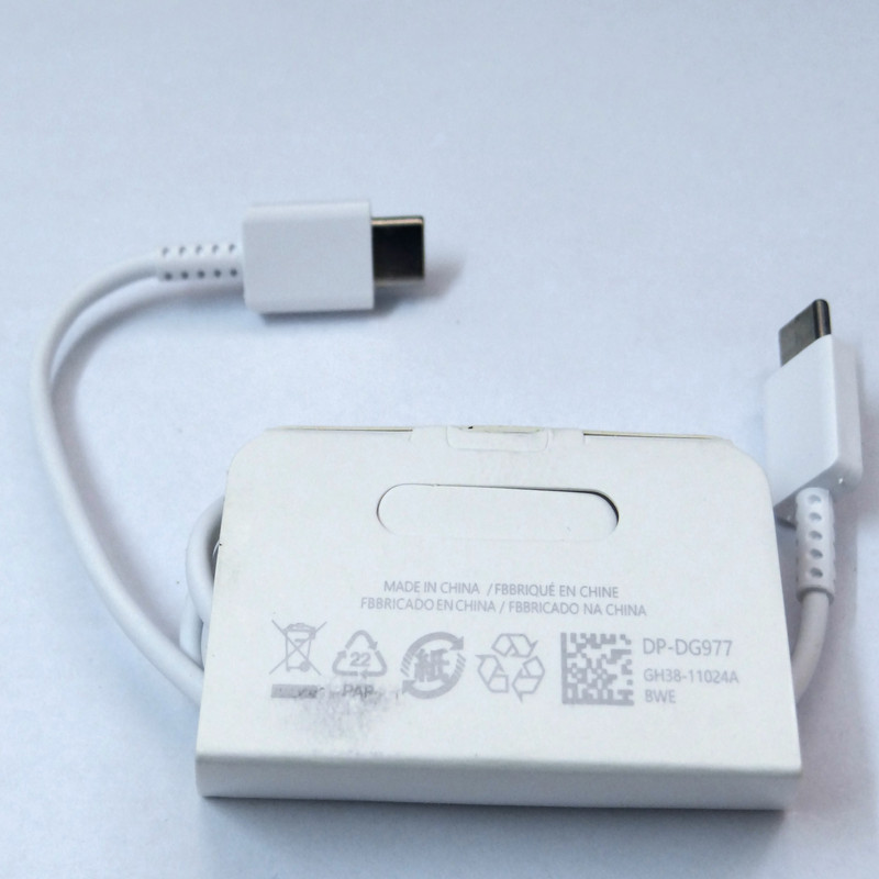 کابل تبدیل USB-C به USB-C مدل EP-DG977 طول 1 متر