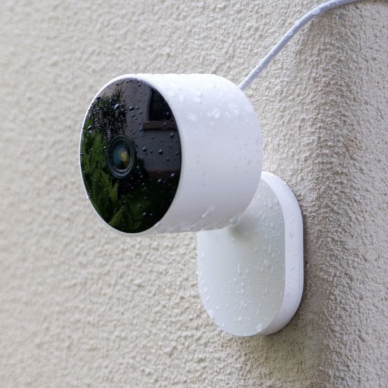 دوربین مداربسته تحت شبکه فضای باز شیائومی مدل AW200 MJSXJ05HL با کیفیت تصویر FHD، مقاوم IP65، دید در شب رنگی با ال‌ای‌دی 940 نانومتری، اتصال بی‌سیم، پشتیبانی از الکسا و گوگل هوم، قابلیت ذخیره‌سازی ابری و کارت حافظه جانبی