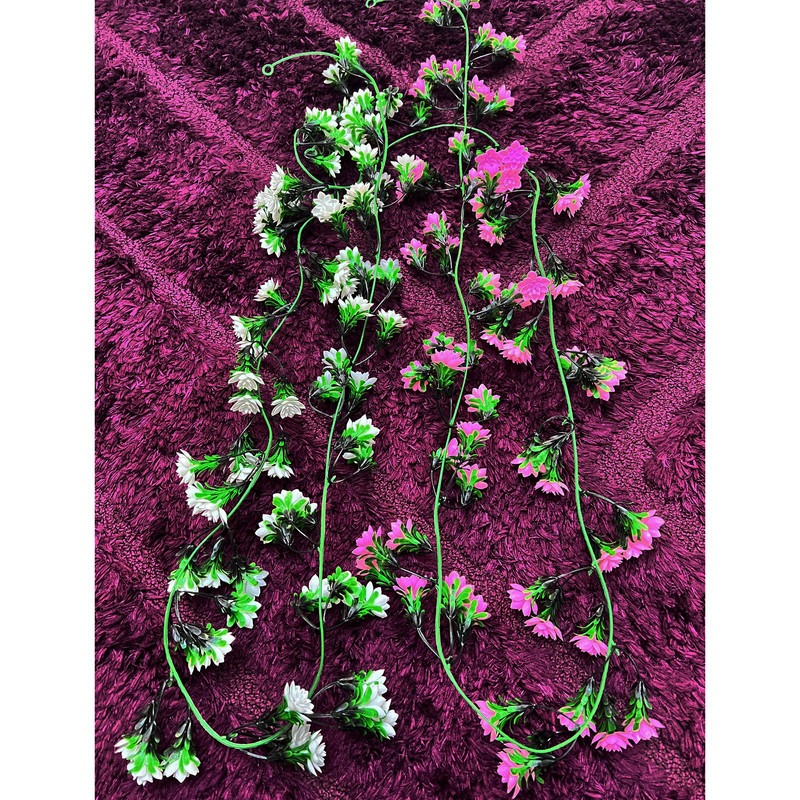 گل مصنوعی ریسه گل با ابعاد 12×12×2 سانتی‌متر و وزن 100 گرم