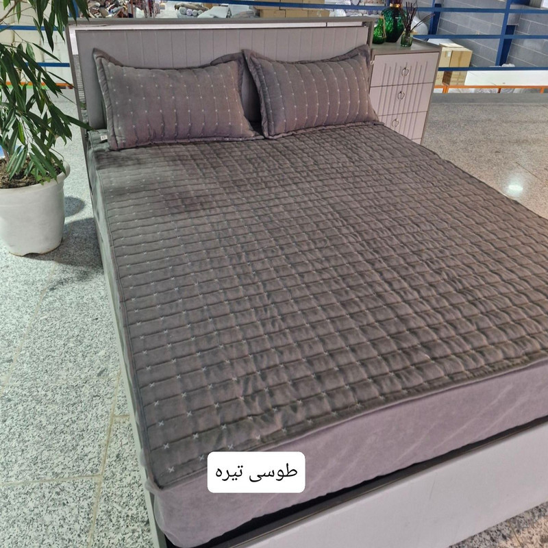 سرویس ملحفه 2 نفر 3 تکه مدل مخمل گلدوزی شده ترک سایز 200*160 سانتی متر