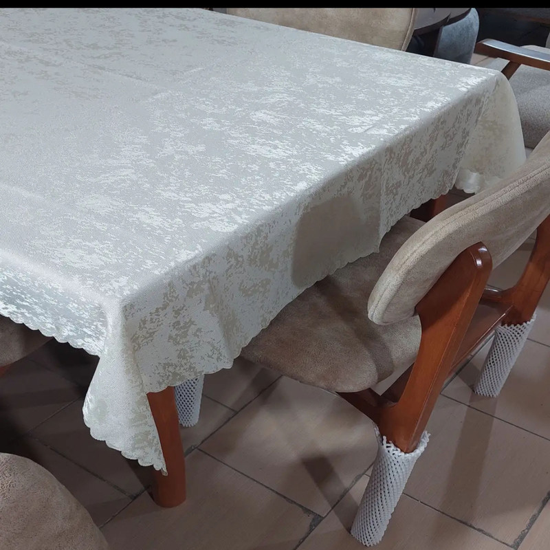 رومیزی مدل پتینه کد R-4-N سایز 140x110 سانتی‌متر