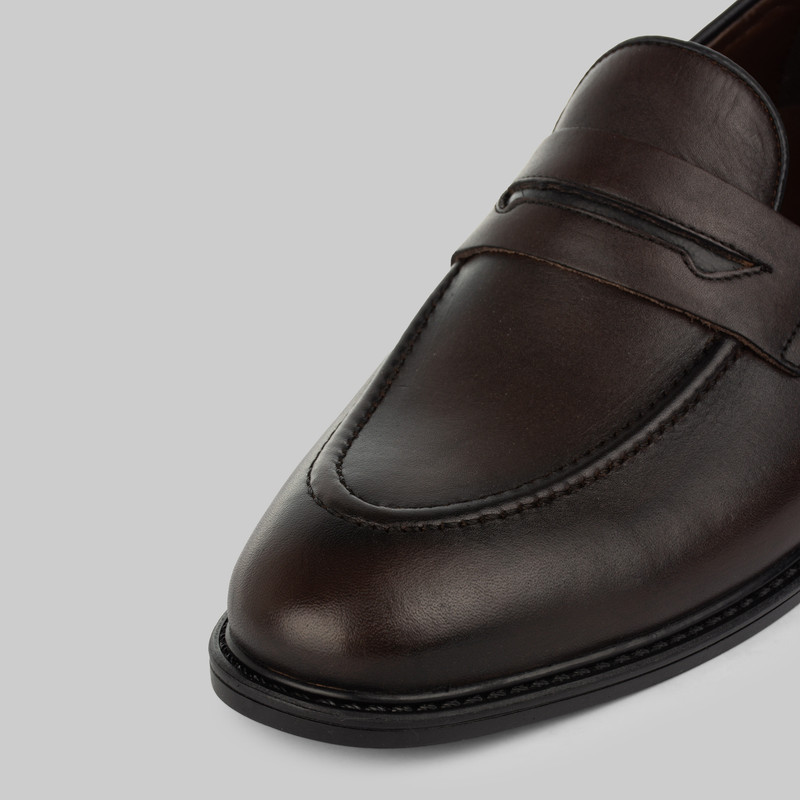 کفش رسمی مردانه چرم طبیعی ورنو مدل vr7036a