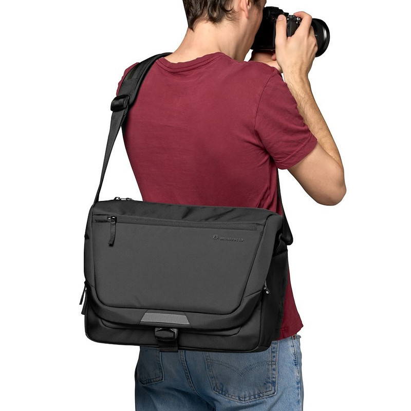 کیف دوربین منفروتو مدل ‏Advanced Messenger M III کد MB MA3-M-M