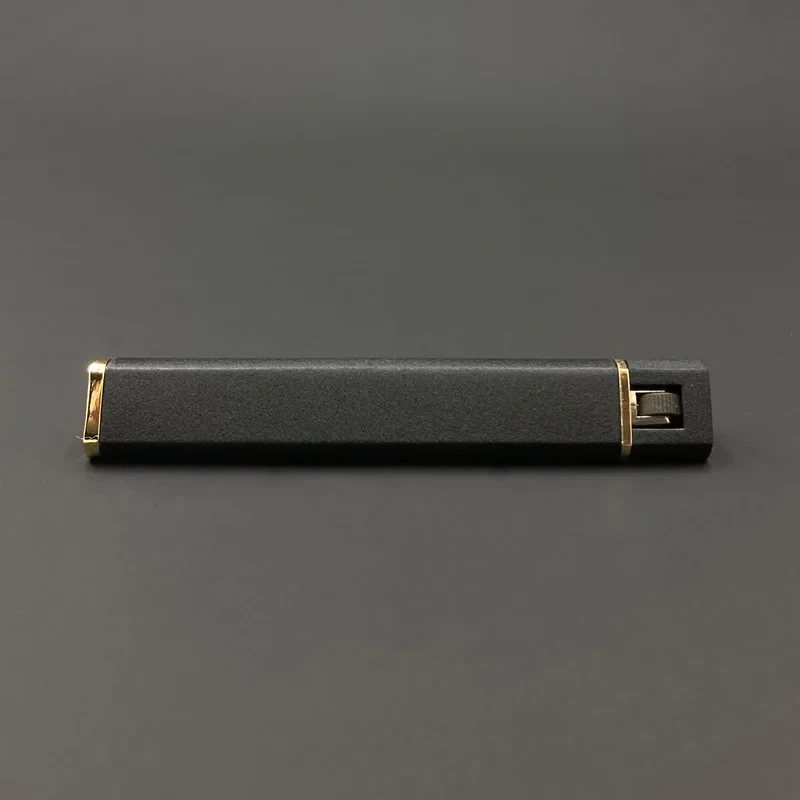 فندک طرح استوانه باریک مثلثی کد DKD-1320