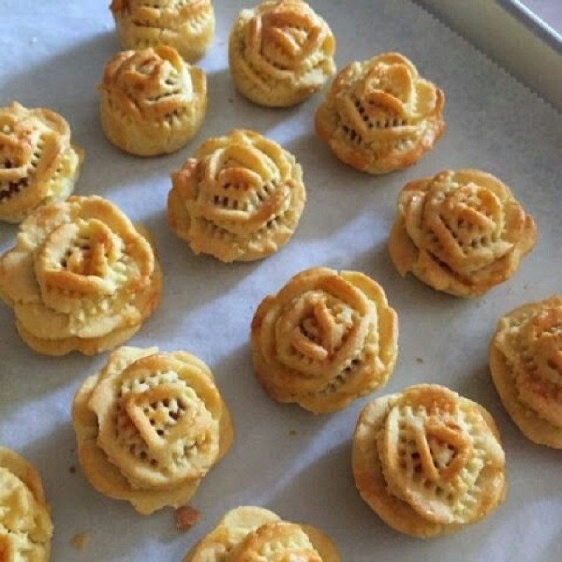 قالب شیرینی به گز مدل گل رز