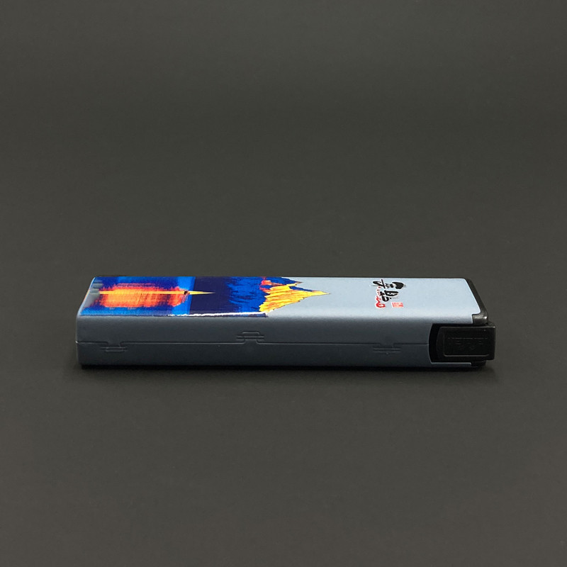 فندک گازی مدل دکمه ای طرح قله کد DKD-2135