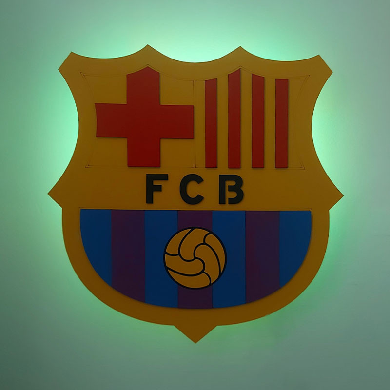 چراغ خواب دیواری سان لیزر طرح تیم فوتبال بارسلونا مدل ریموت دار