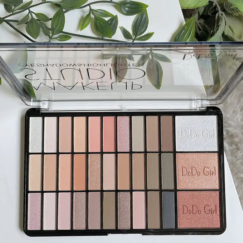 پالت سایه چشم دودو گرل مدل Makeup Stadio A