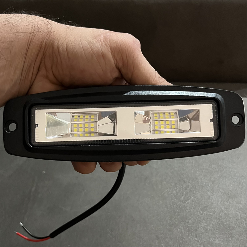 پروژکتور خطی خودرو مدل تک رنگ لبه دار