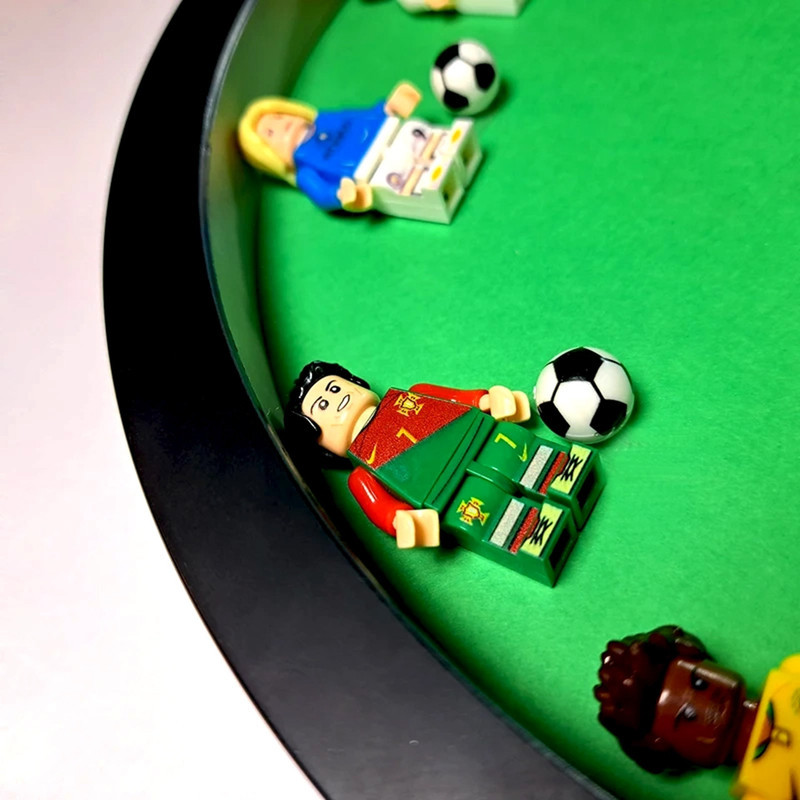 ساعت دیواری مکانیکی مدل Soccer طرح فوتبال کد 1