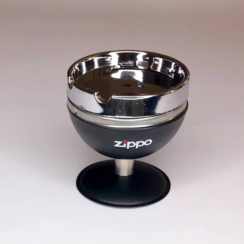 زیرسیگاری مدل پایه دار Sw