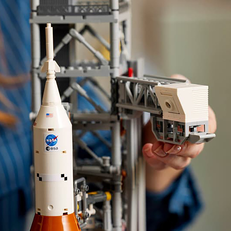 لگو 3601 تکه سری Icons مدلNASA Artemis Space Launch System کد 10341
