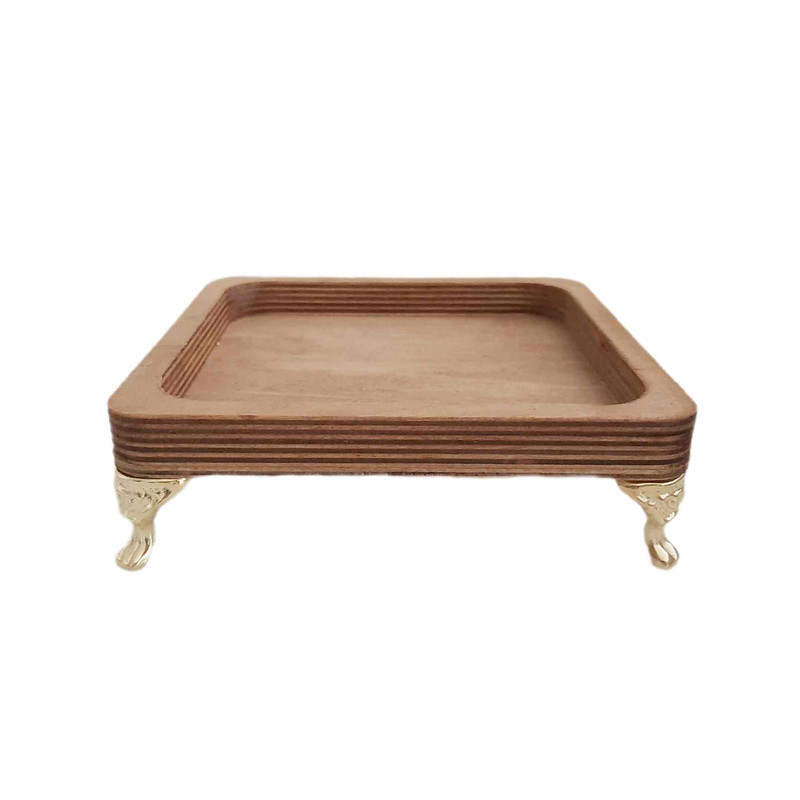 ظرف سرو چوبی پایه‌دار مدل ply05 مجموعه 5 عددی از چوب روس باکیفیت، ضدآب و بادوام مناسب آجیل‌خوری، میوه‌خوری و شکلات‌خوری، قابلیت شست‌وشو با دست و استفاده در میهمانی و پذیرایی